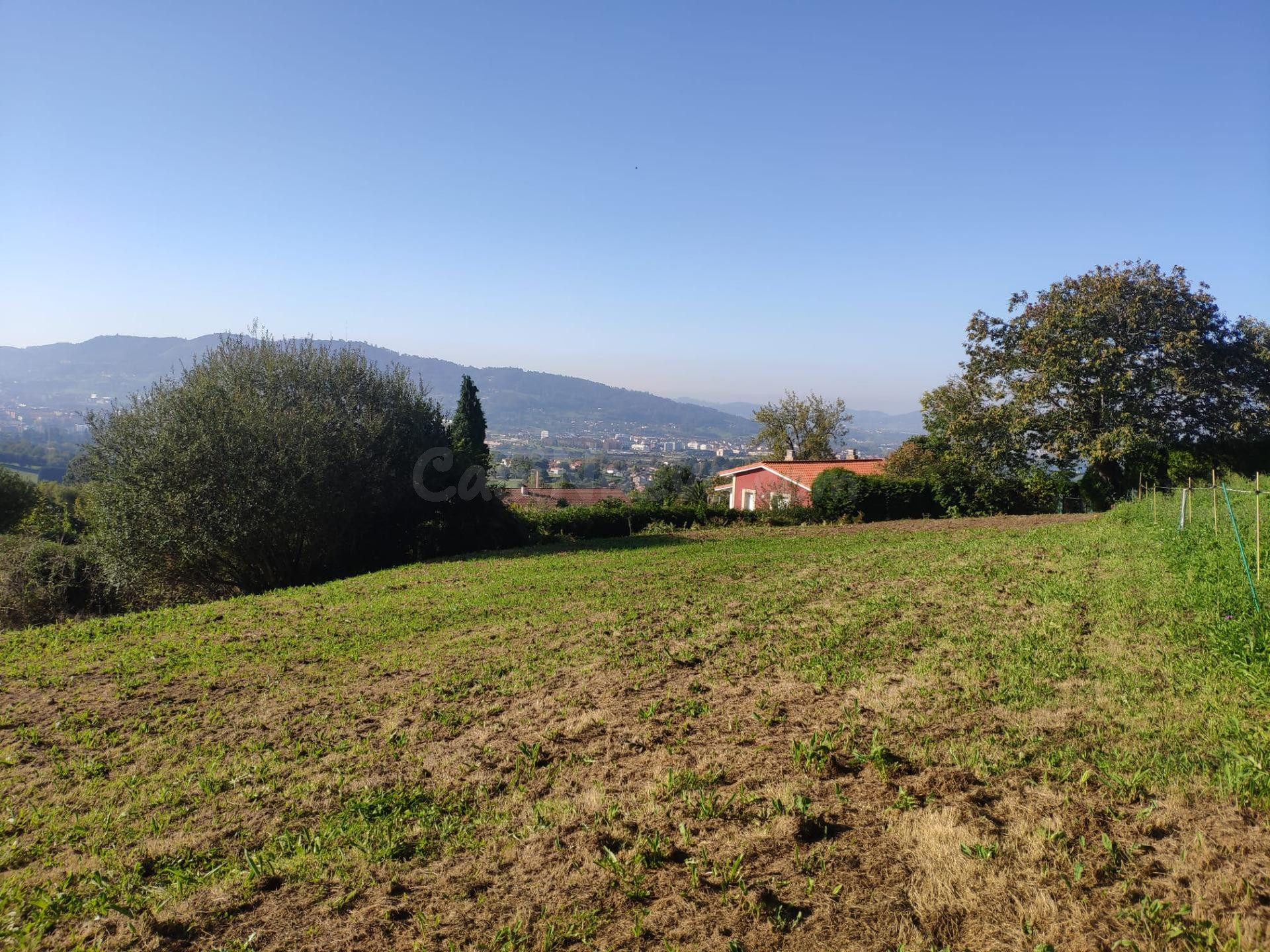 Parcela única con vistas impresionantes. - foto 4