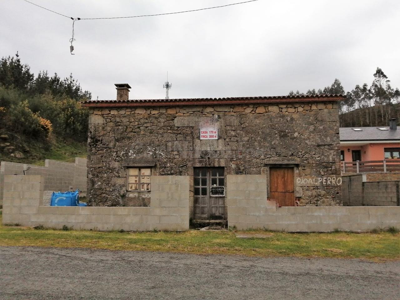 CASA DE PIEDRA PARA RESTAURAR  Y CON FINCA EN SAN SADURNINO, - foto 2