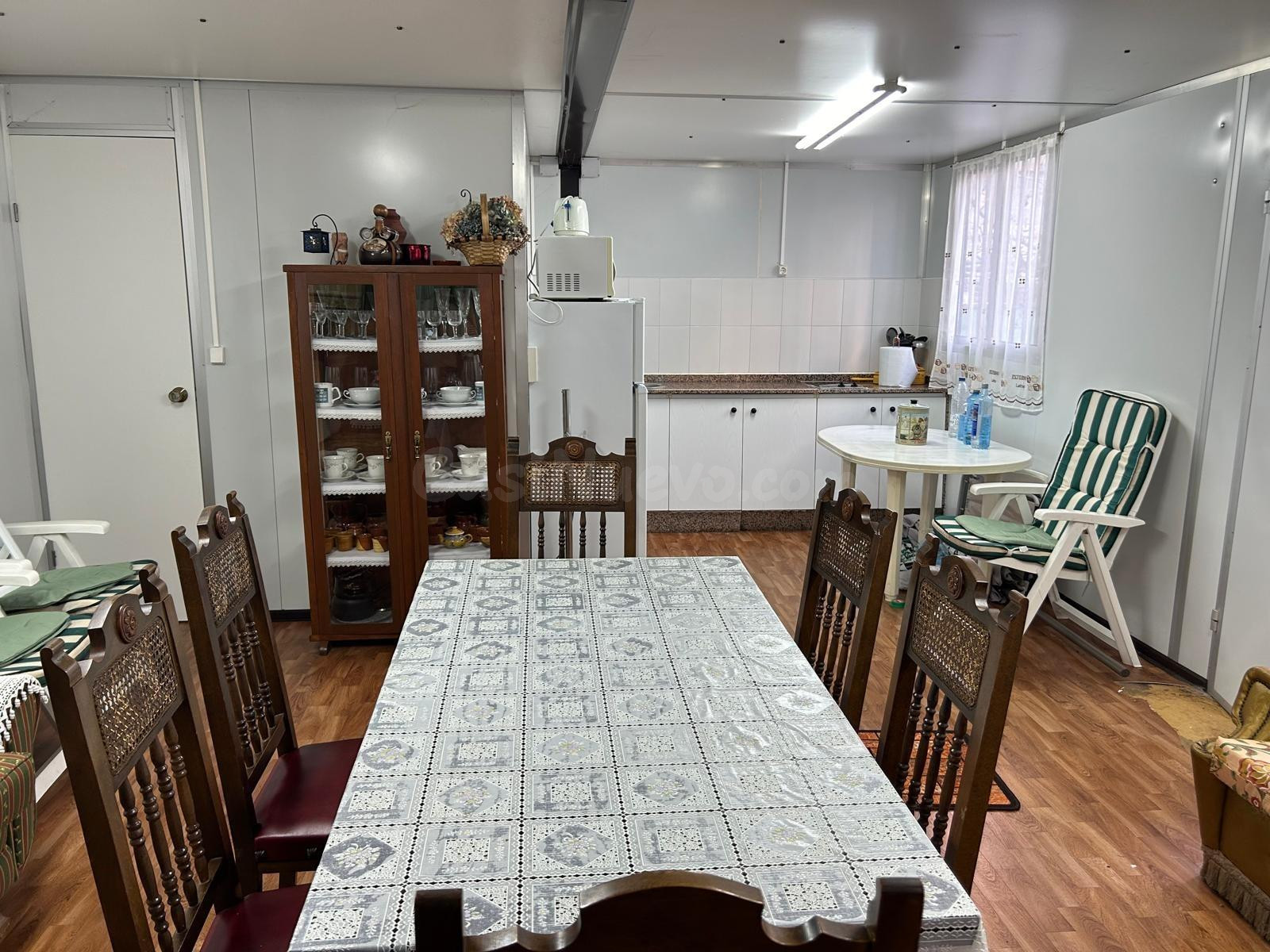 SE VENDE PARCELA URBANA CON CASA PREFABRICADA - foto 5