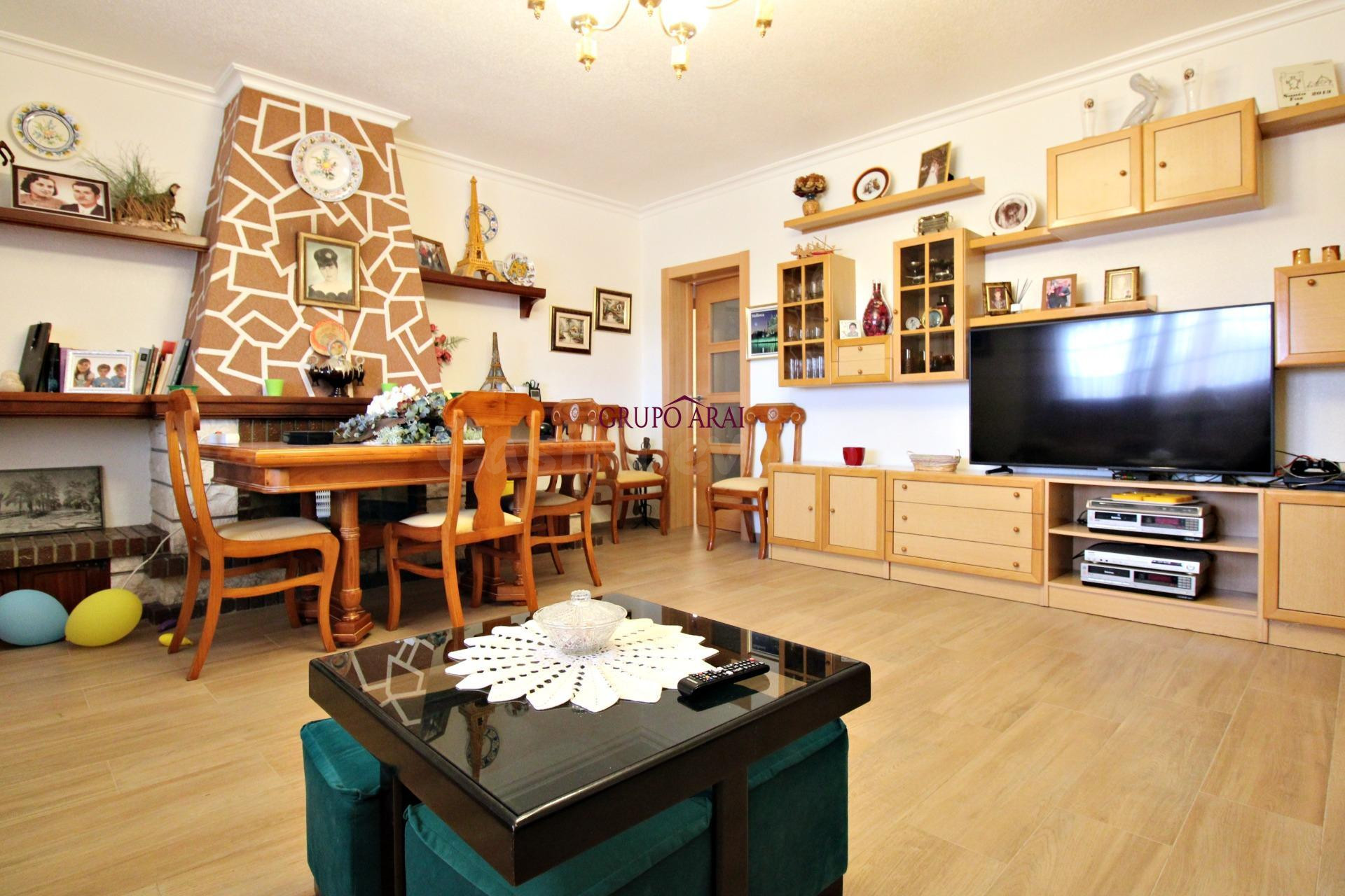 Se vende fantastico chalet con terreno en el Moralet de 5 do - foto 3