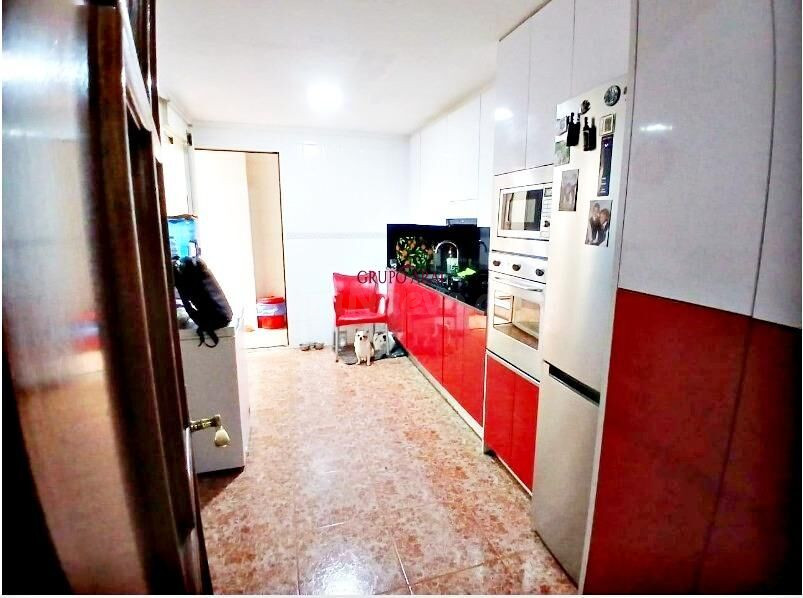 Vivienda luminosa y cómoda en Avenida de Novelda - foto 5