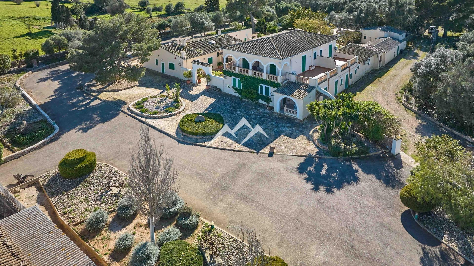 Exclusivo agroturismo con mucho encanto y 18 plazas