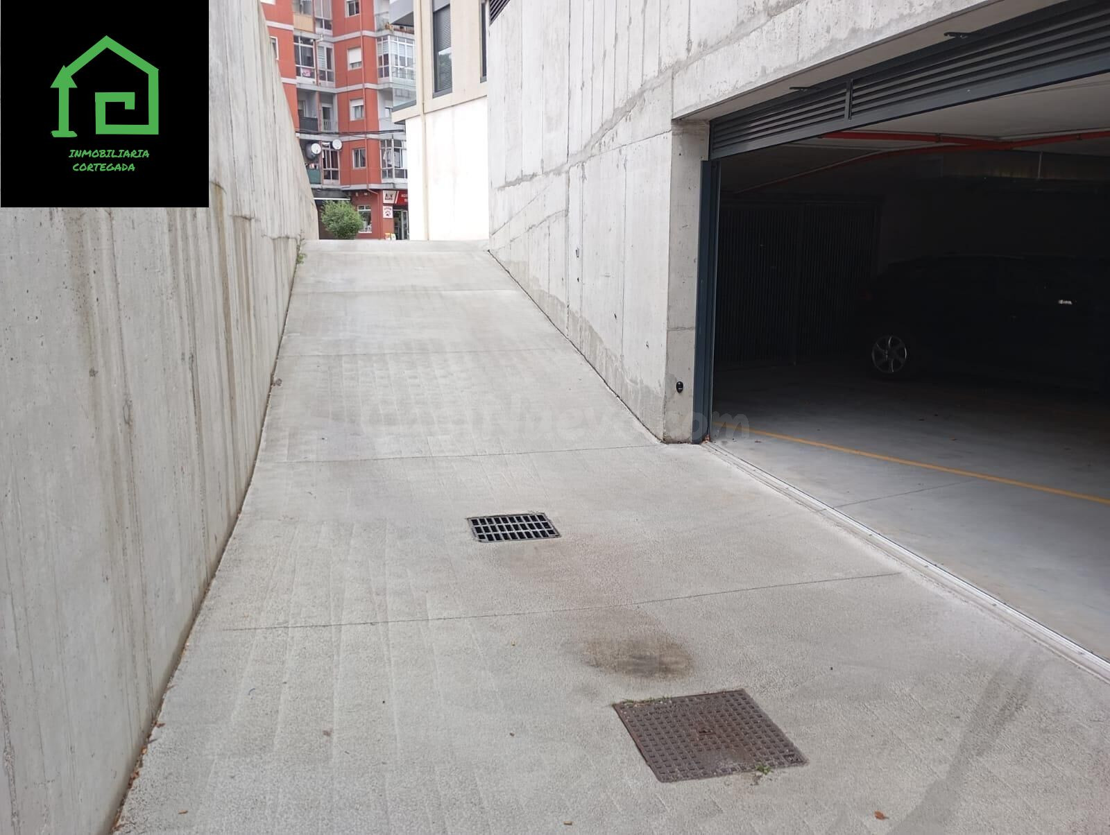 PLAZAS DE GARAJE CÉNTRICAS - foto 4
