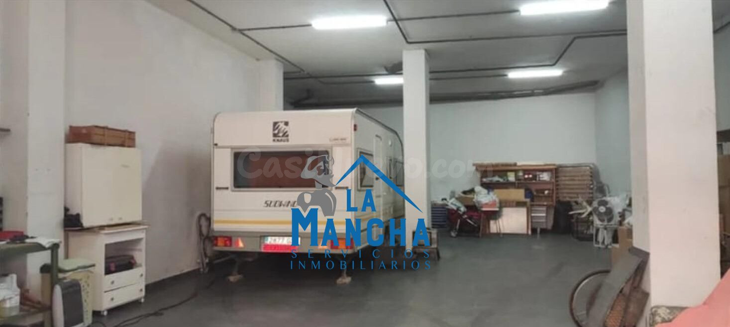 INMOBILIARIA LA MANCHA VENDE LOCAL COMERCIAL ZONA BARRIO DEL - foto 2