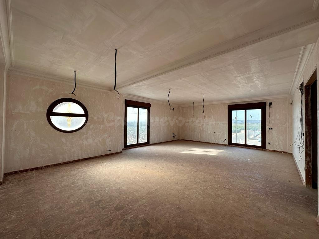 CASA DE OBRA NUEVA CON DOS PISOS Y GARAJE - foto 4