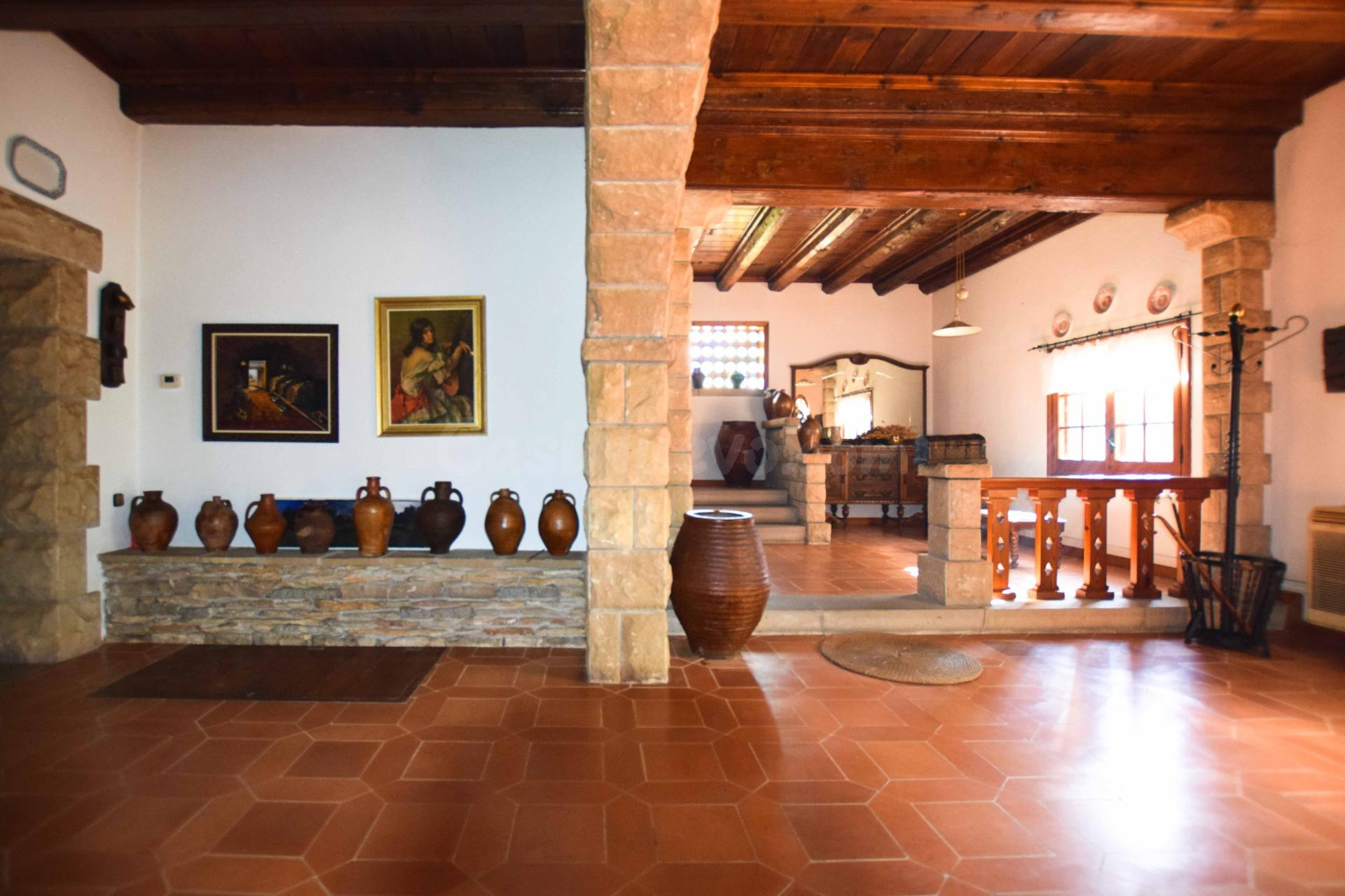 Masia para entrar a vivir en Bot - foto 5