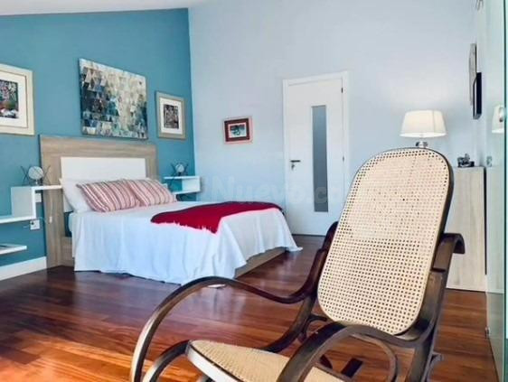 Escapada de Ensueño: Chalet Vacacional con Piscina - foto 4