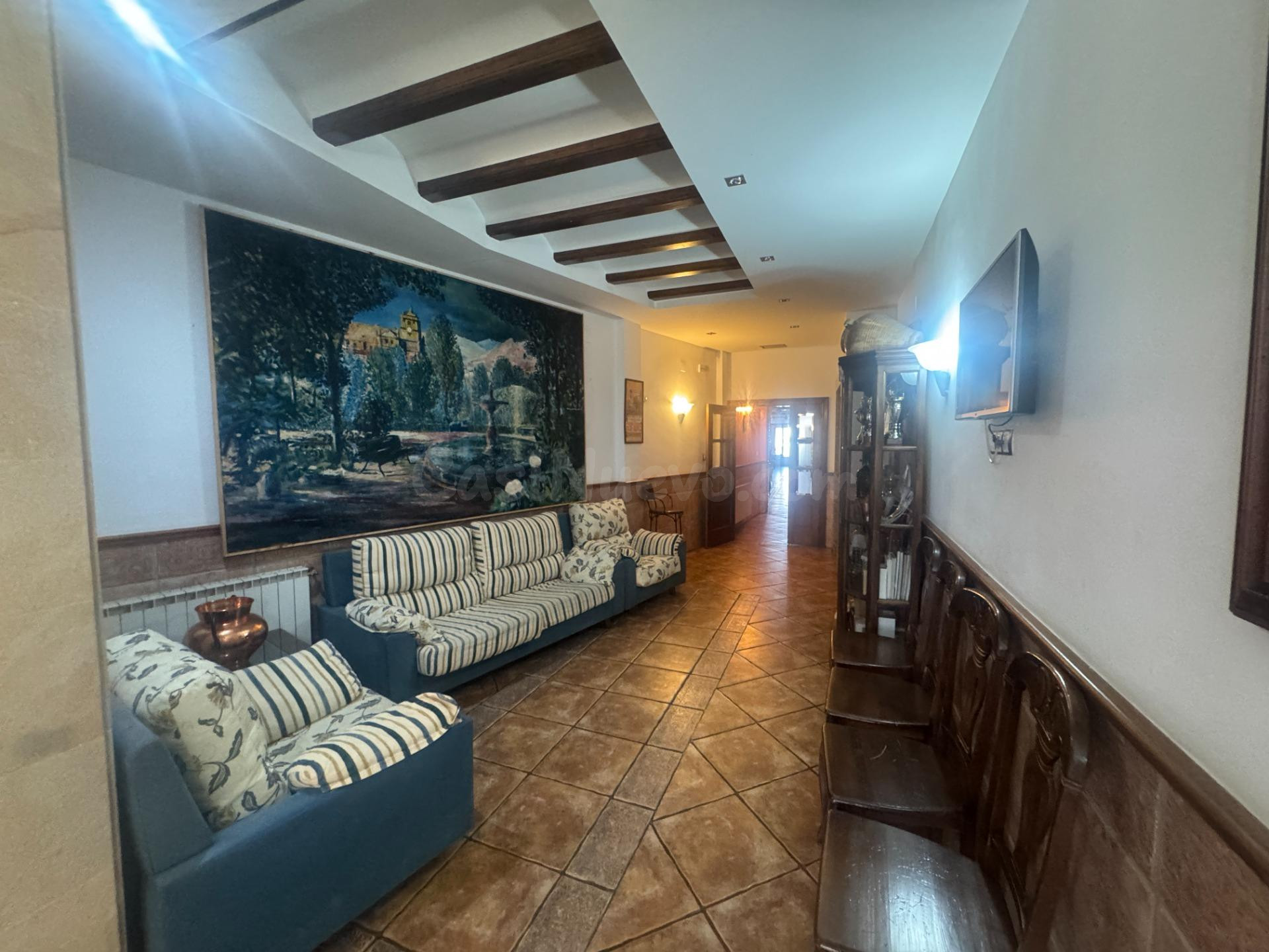 Oportunidad única para inversores: Complejo hotelero consolidado y en pleno rendimiento en Huéscar (Granada)