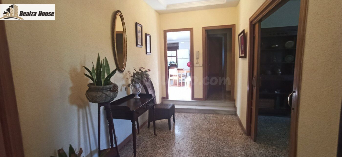 2  CASAS INDEPENDIENTES  EN LA MISMA  PARCELA CON DOCUMENTAC - foto 2