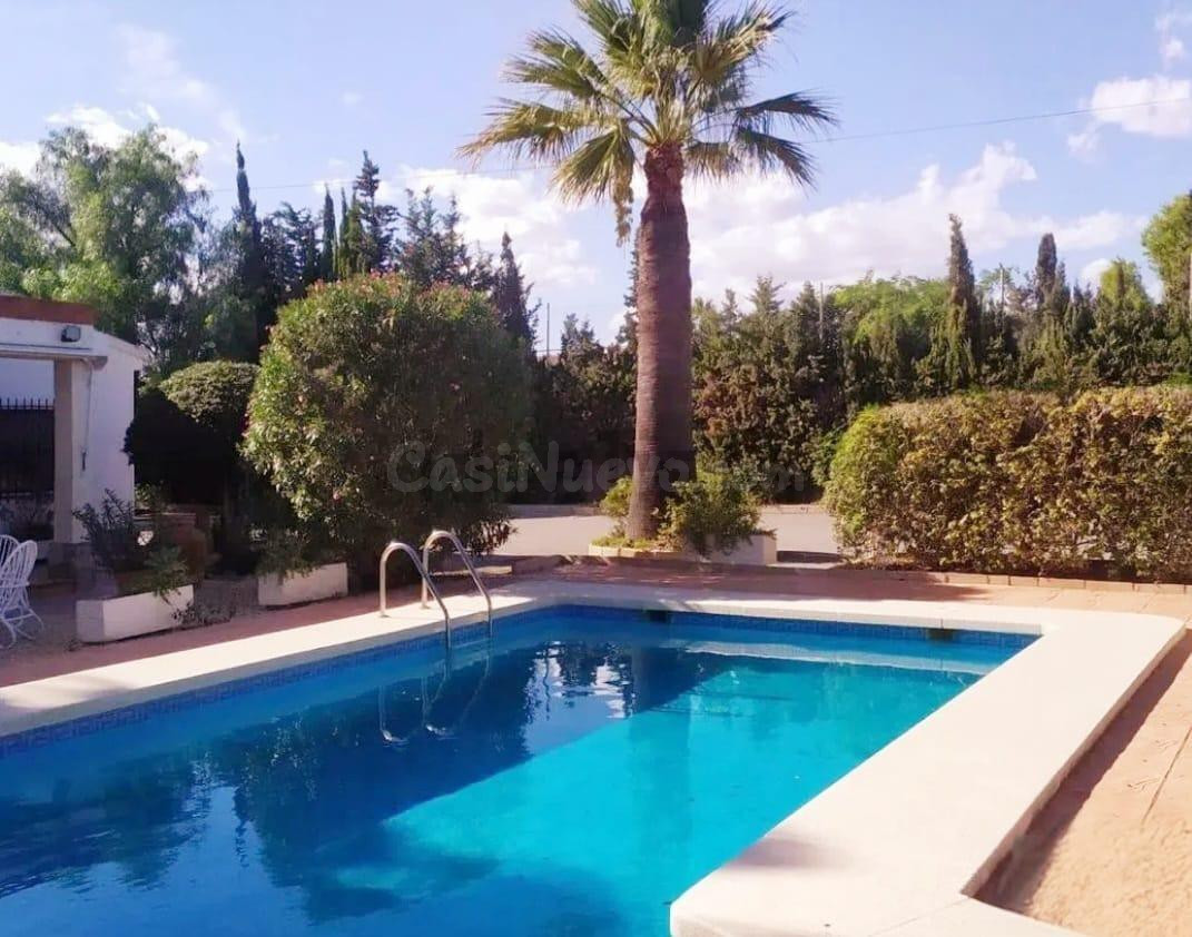 CASA INDEPENDIENTE EN PERLETA - foto 4