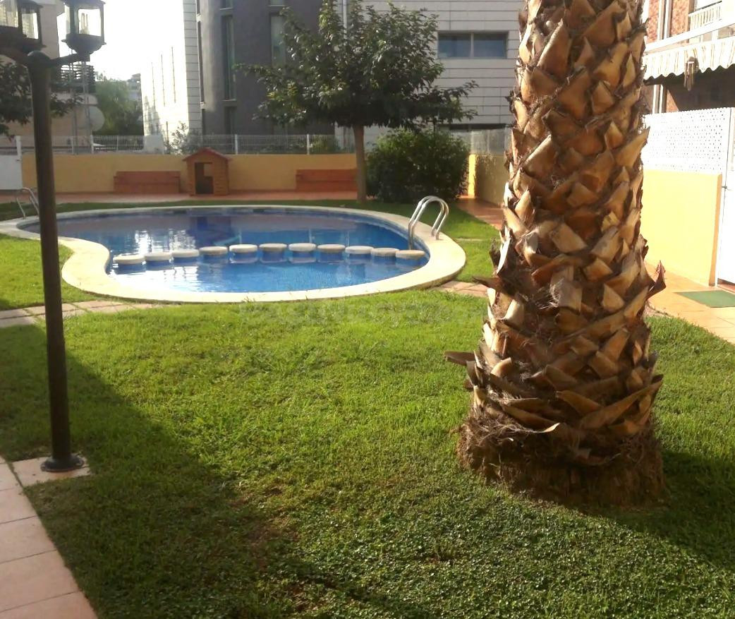 ADOSADO EN VENTA EN EL GRAO DE BURRIANA - foto 2