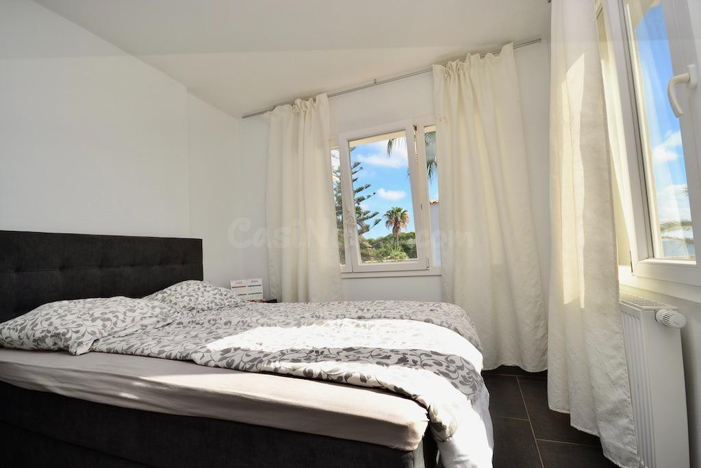 Exclusiva Villa en Primera Línea de Cala d'Or: Tu Refugio Ju - foto 5