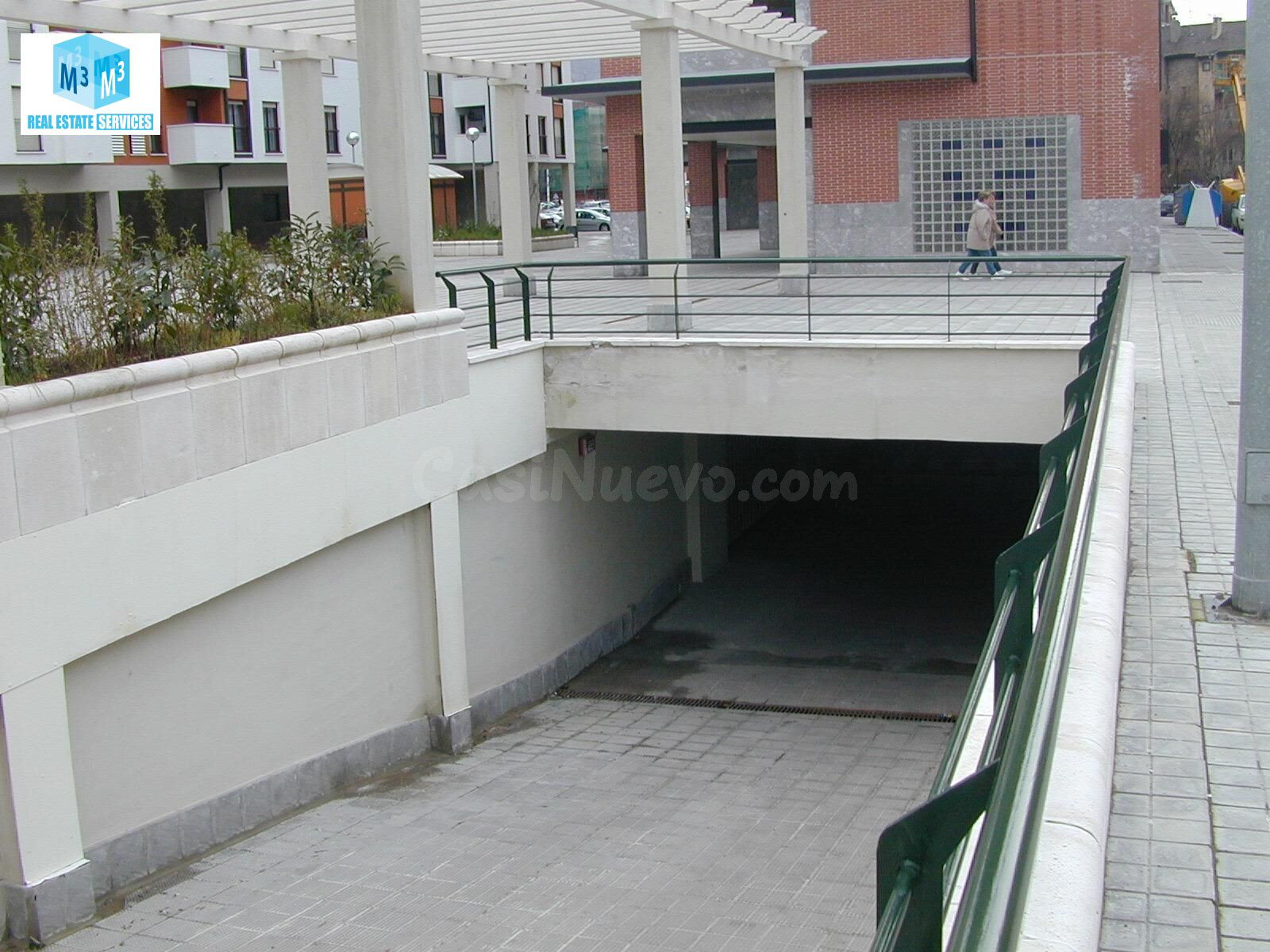 Parcela de garaje en venta en Plaza Europa en Erandio - foto 3