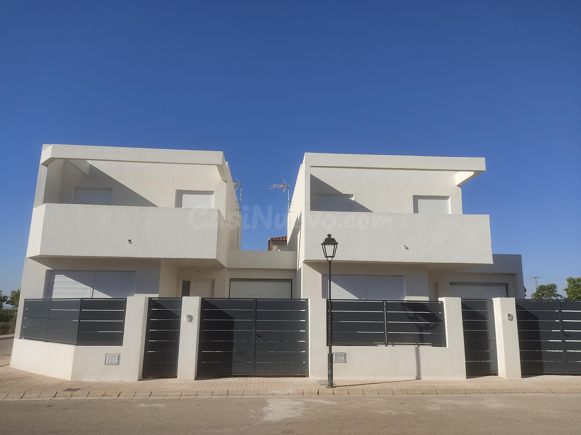 CASA DE NUEVA construcción CON EXCELENTES CALIDADES EN ALPER