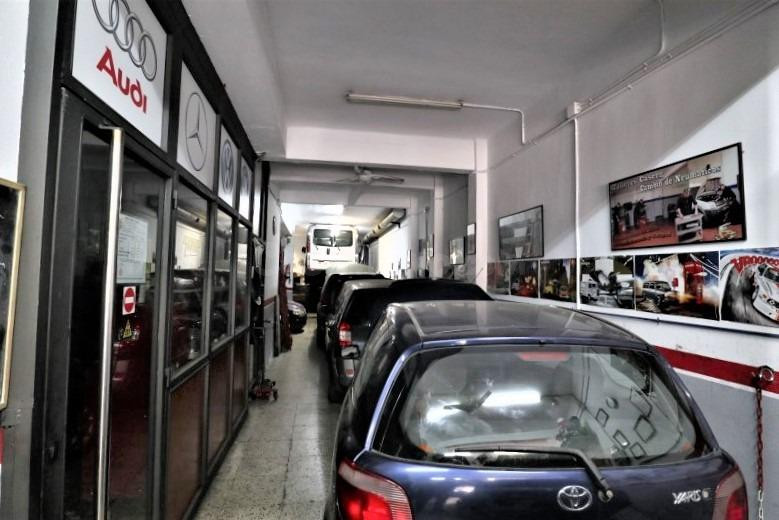 TALLER MECANICO EN CENTRO