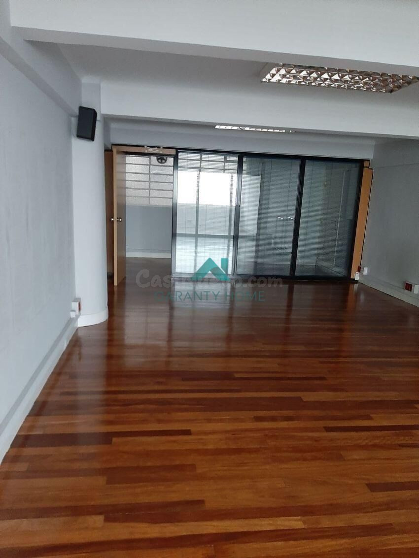 Se vende oficina en Bilbao