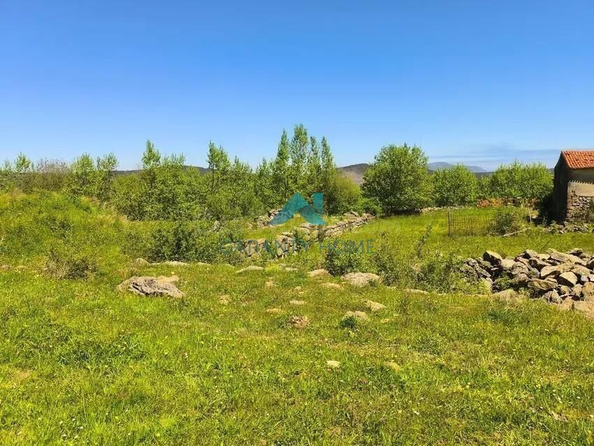 Se vende casa con terreno en Bárcena de Cicero - foto 5