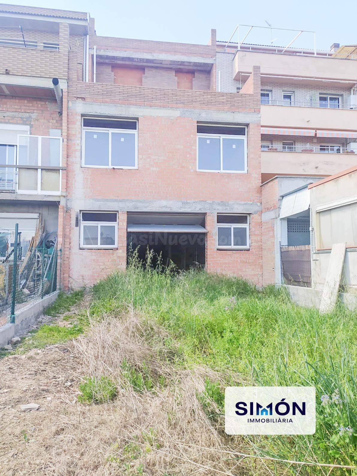 EN VENTA – EDIFICIO EN ESTRUCTURA A TERMINAR EN BALSARENY - foto 4