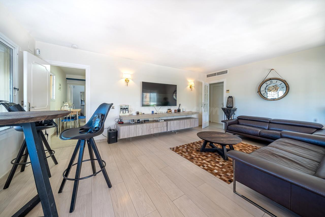 Venta de casa en Nueva andalucia