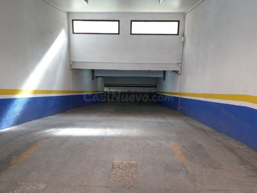 GARAJE EN DOLORES IBARRURI