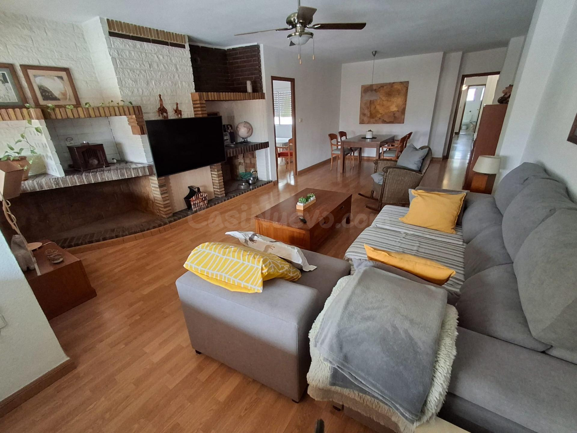 VENDE ÁTICO EN VILLENA CÉNTRICO - foto 2