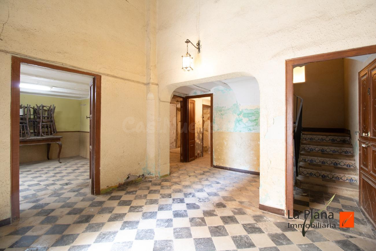 CASA HISTORICA EN VENTA EN EL CENTRO DE SANTA BARBARA (TARRA - foto 2