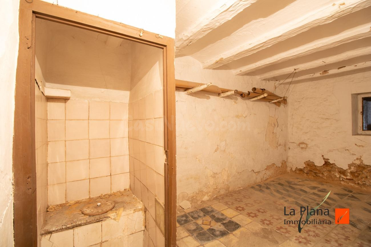 CASA HISTORICA EN VENTA EN EL CENTRO DE SANTA BARBARA (TARRA - foto 4