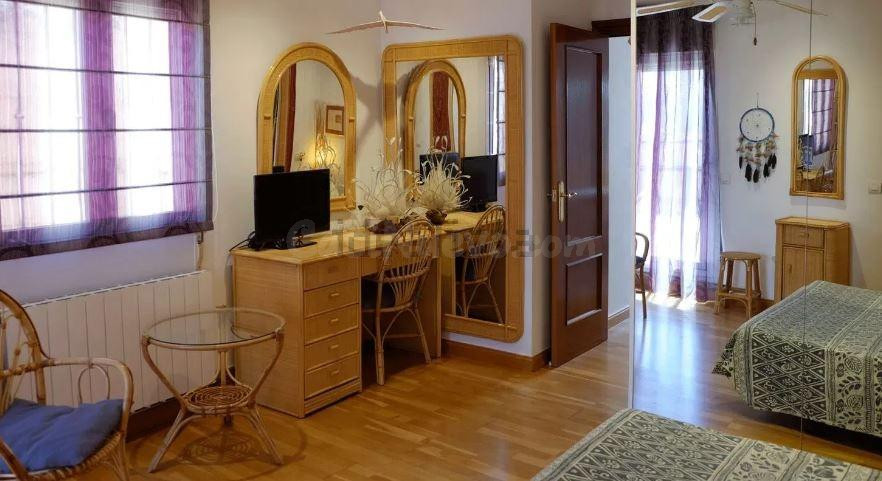 ***SE ALQUILA DUPLEX EN CALLE DARRILLO MAGDALENA*** - foto 4