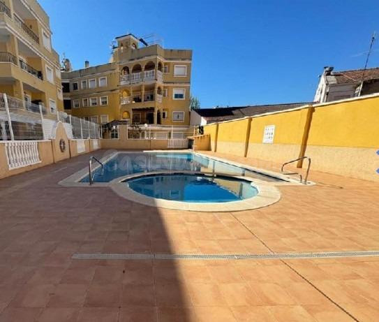 Piso acogedor en Almoradi con piscina
