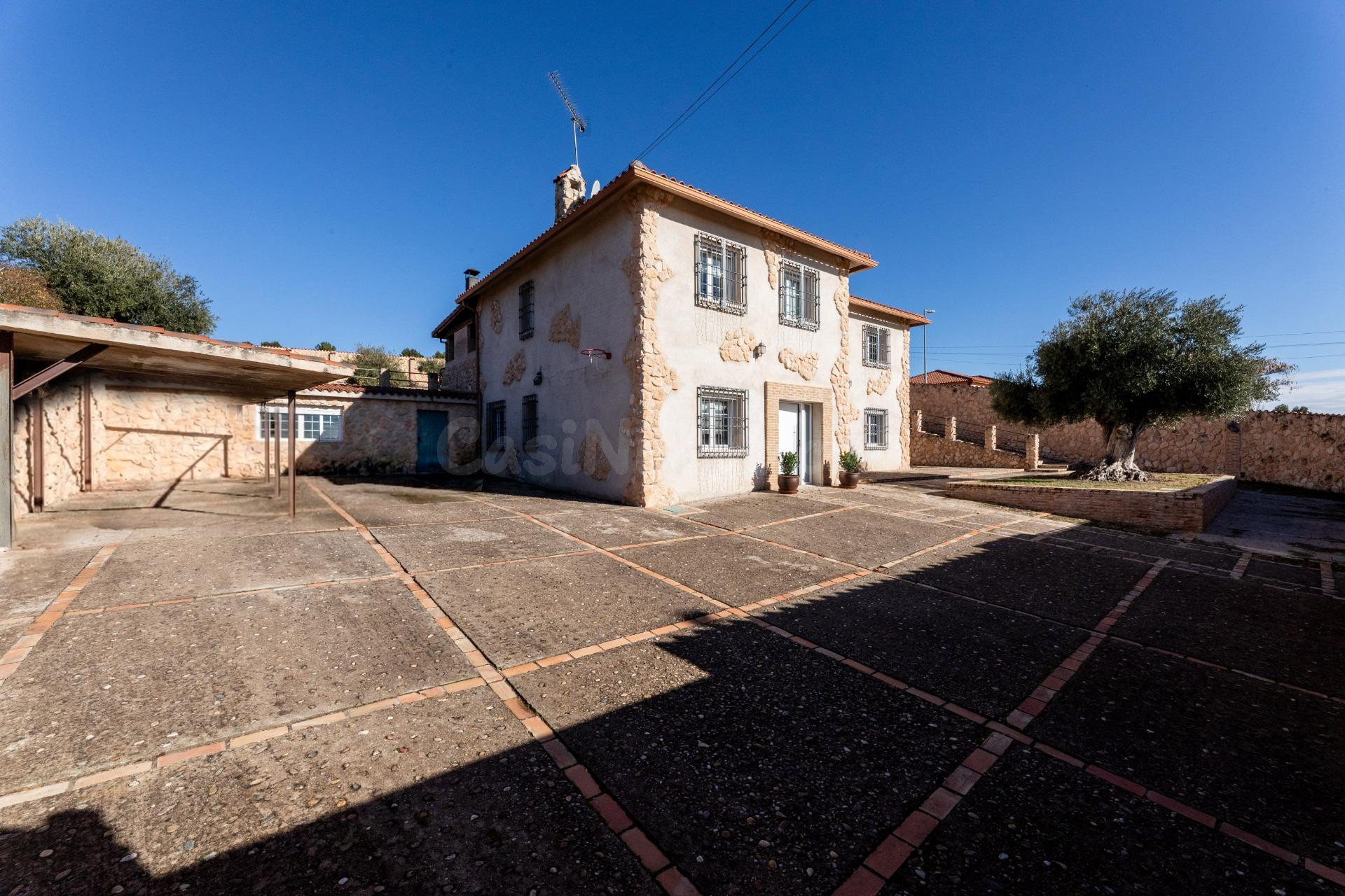 Magnifico chalet unifamiliar en el Balcón del Tajo - foto 4