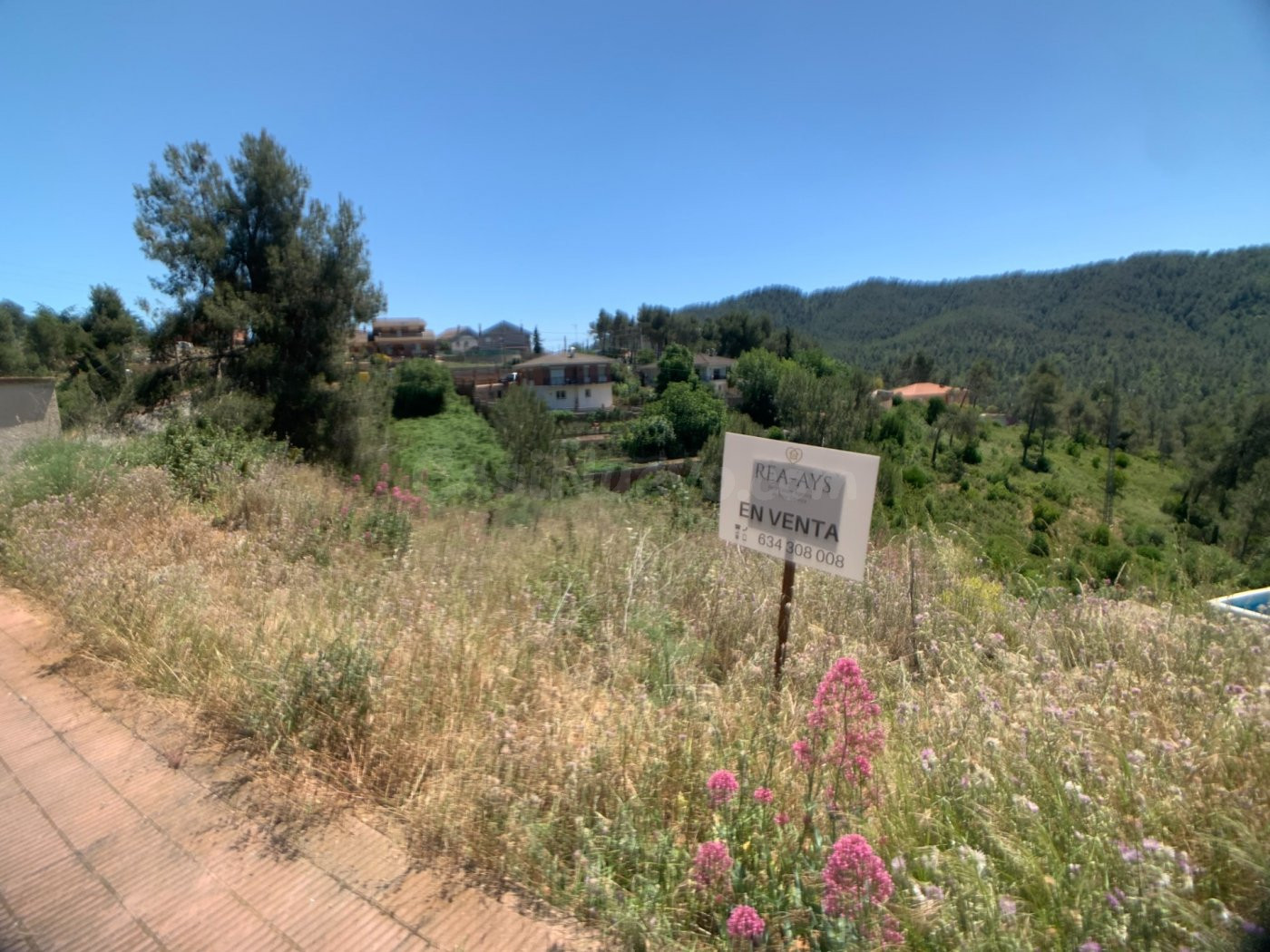 TERRENO URBANO EN VALLIRANA - URBANIZACIÓN EL LLEDONER