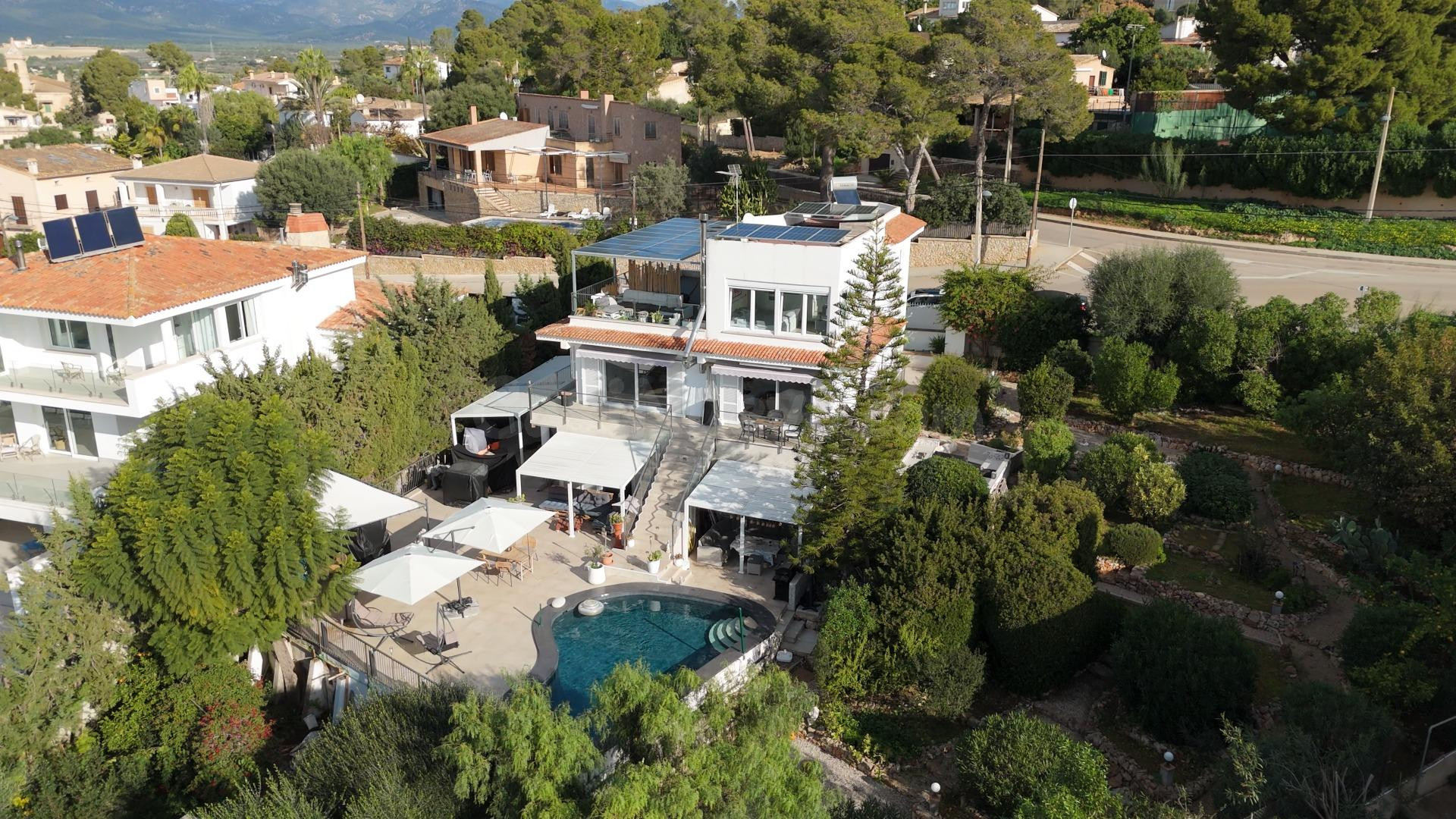 Hermoso chalet unifamiliar con vistas a la Bahía de Palma y  - foto 5