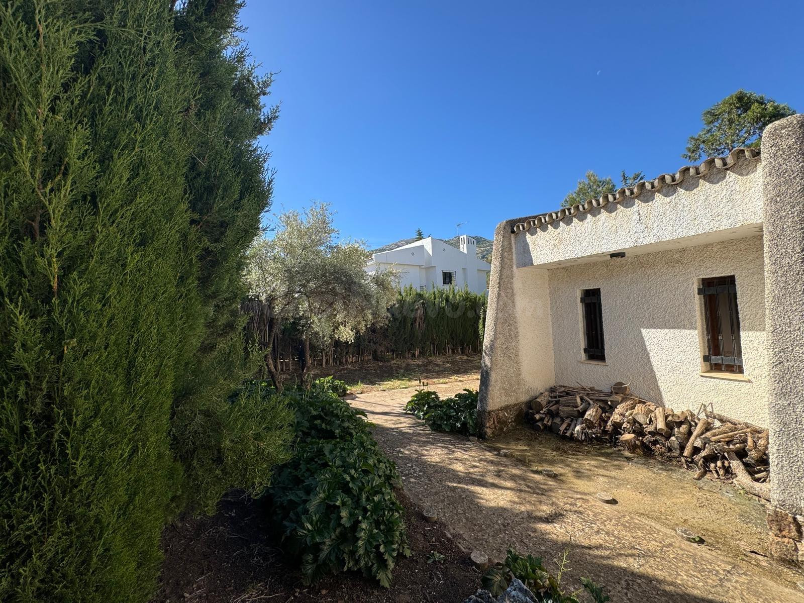 Villa familiar en Villanueva del Rosario - foto 3