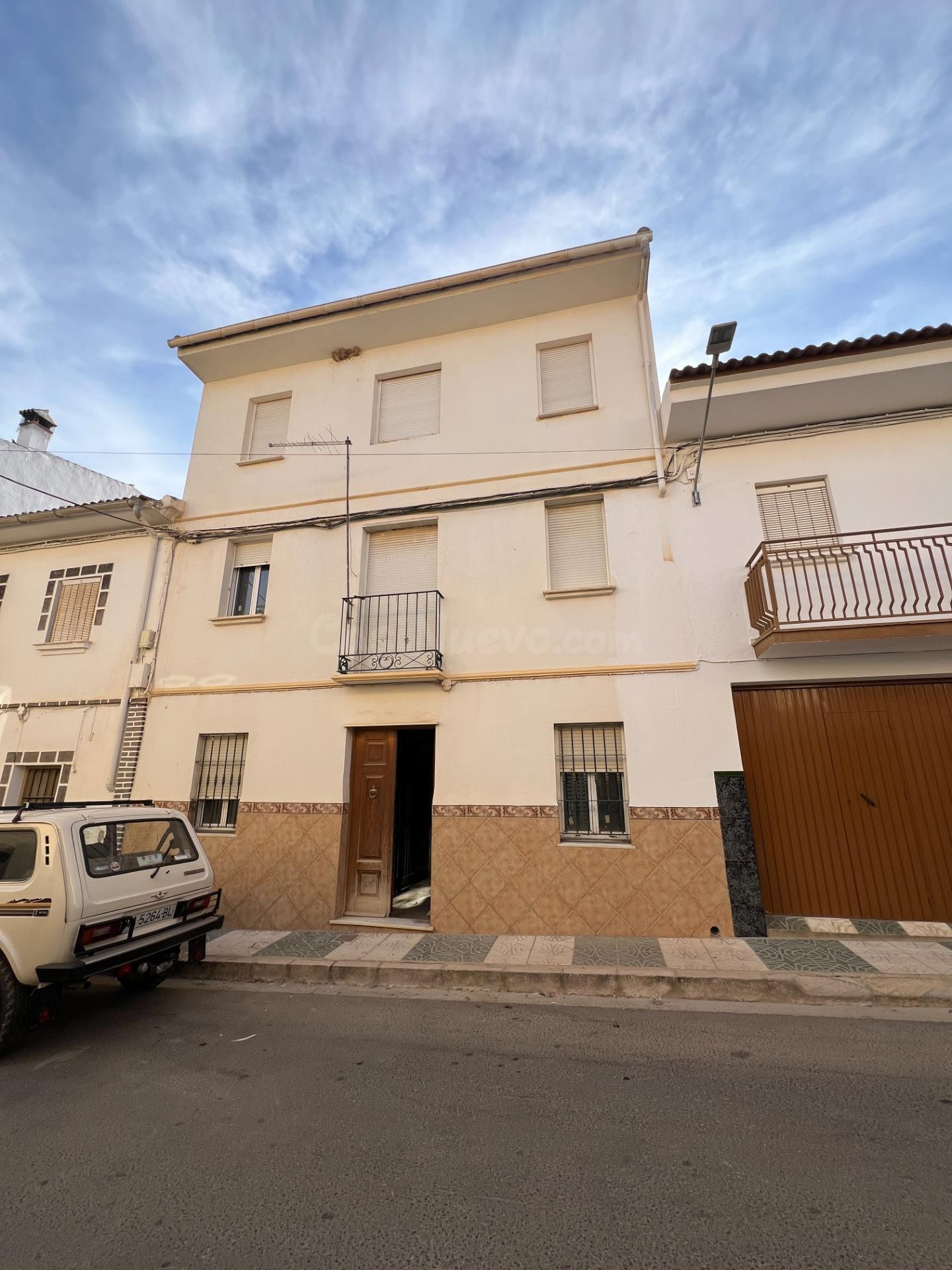 Encantadora casa de tres plantas en el centro de Villanueva del Trabuco