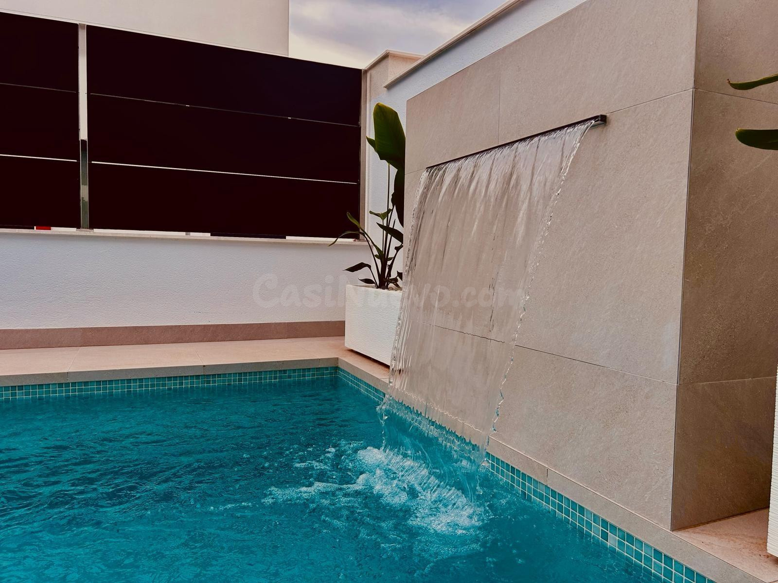 FANTASTICA VILLA INDEPENDIENTE DE OBRA NUEVA EN BENIJOFAR, A - foto 3