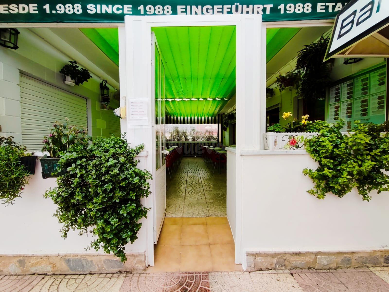 Fantástico restaurante a la venta en Urbanización La Marina, Alicante, Costa Blanca