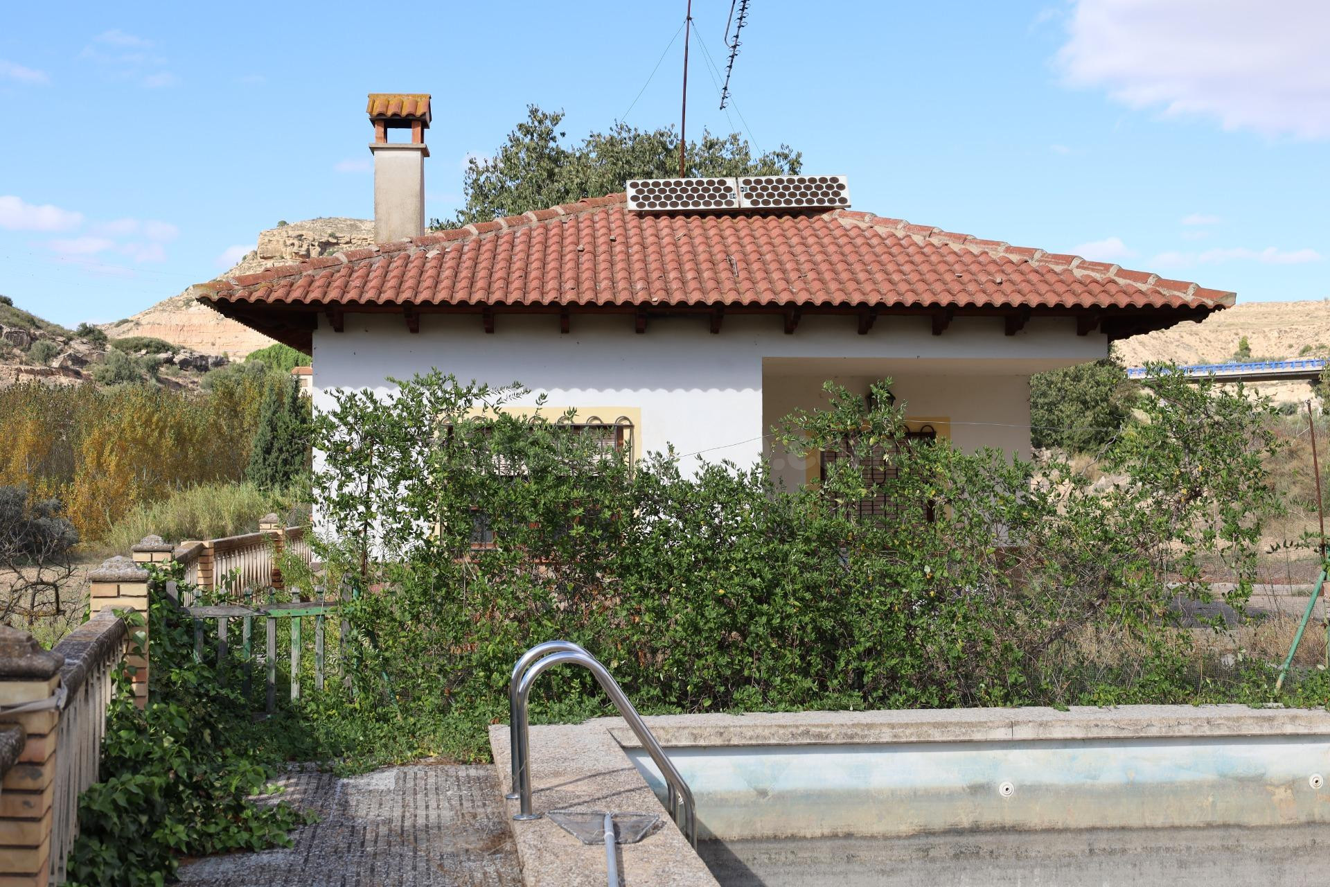MÁSICO EN VENTA EN ALCAÑIZ. Ref. HU11062023 - foto 5