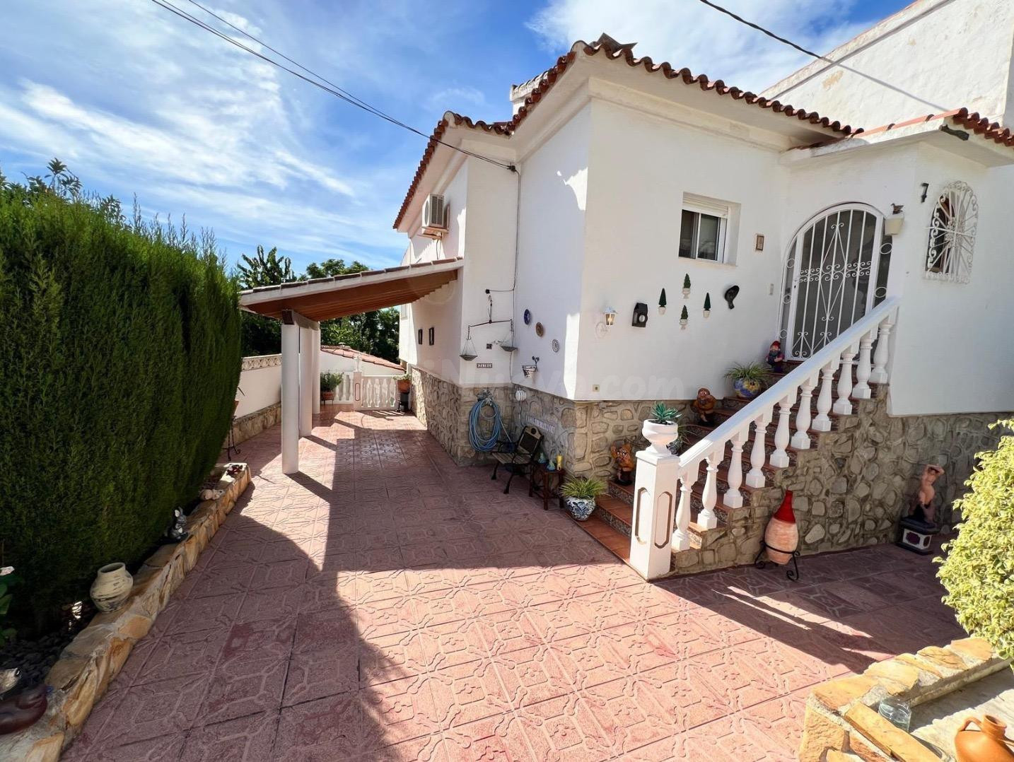 chalet en la nucia - foto 3