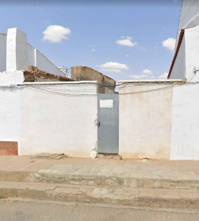 CASABANCO VENDE SUELO URBANO EN  RETAMAL  DE LLERENA. - foto 2
