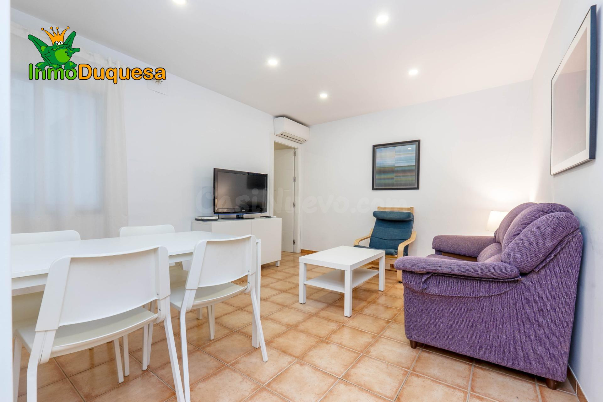 Piso REFORMADO en El Realejo con 3 Dorm.
