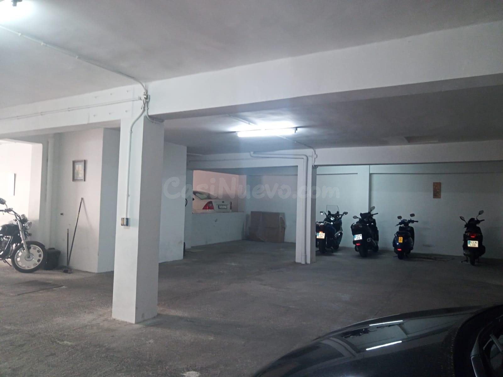 GARAJE PARA 9 COCHES EN ZONA DEL CAMPET, BUEN ACCESO Y FACIL - foto 2