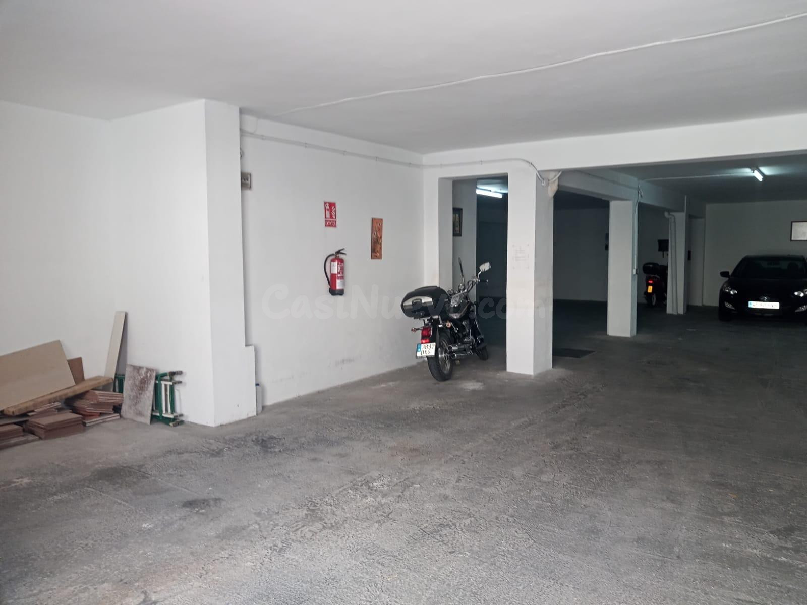 GARAJE PARA 9 COCHES EN ZONA DEL CAMPET, BUEN ACCESO Y FACIL - foto 3