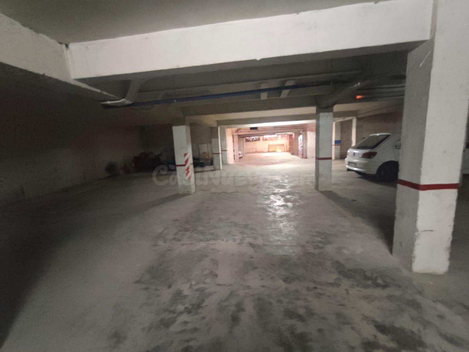 GARAJE ABIERTO EN PETRER