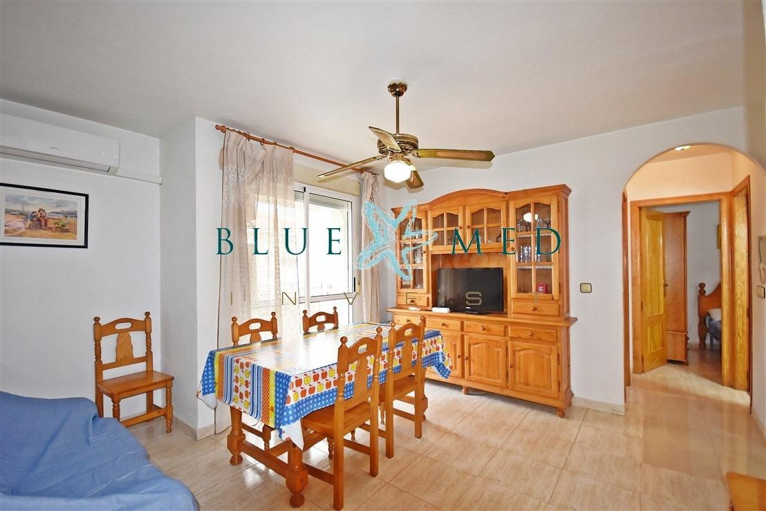 BONITO APARTAMENTO A UN MINUTO DEL PASEO MARÍTIMO