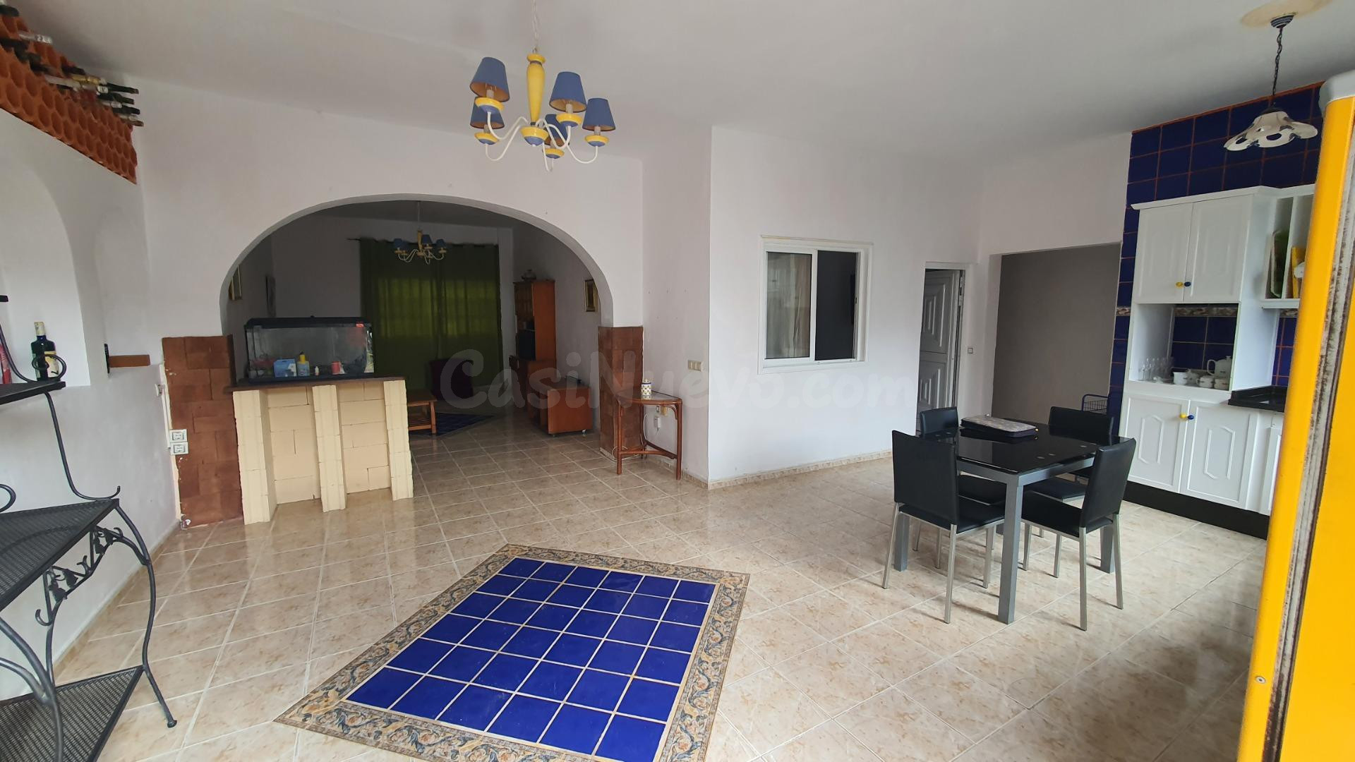 Venta de Casa con  Terreno en El Tanque - foto 2
