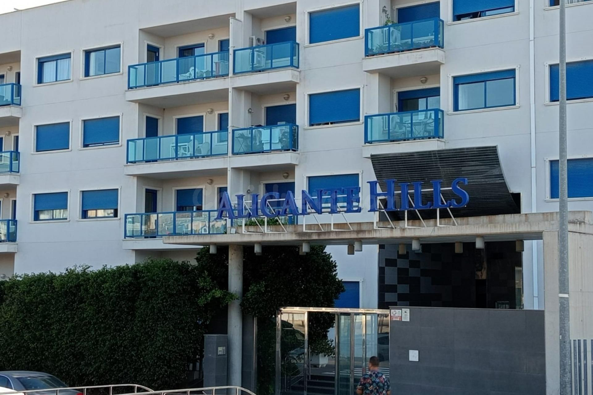 Apartamento de 1 dormitorio en Alicante Hills a 1500 m de la playa