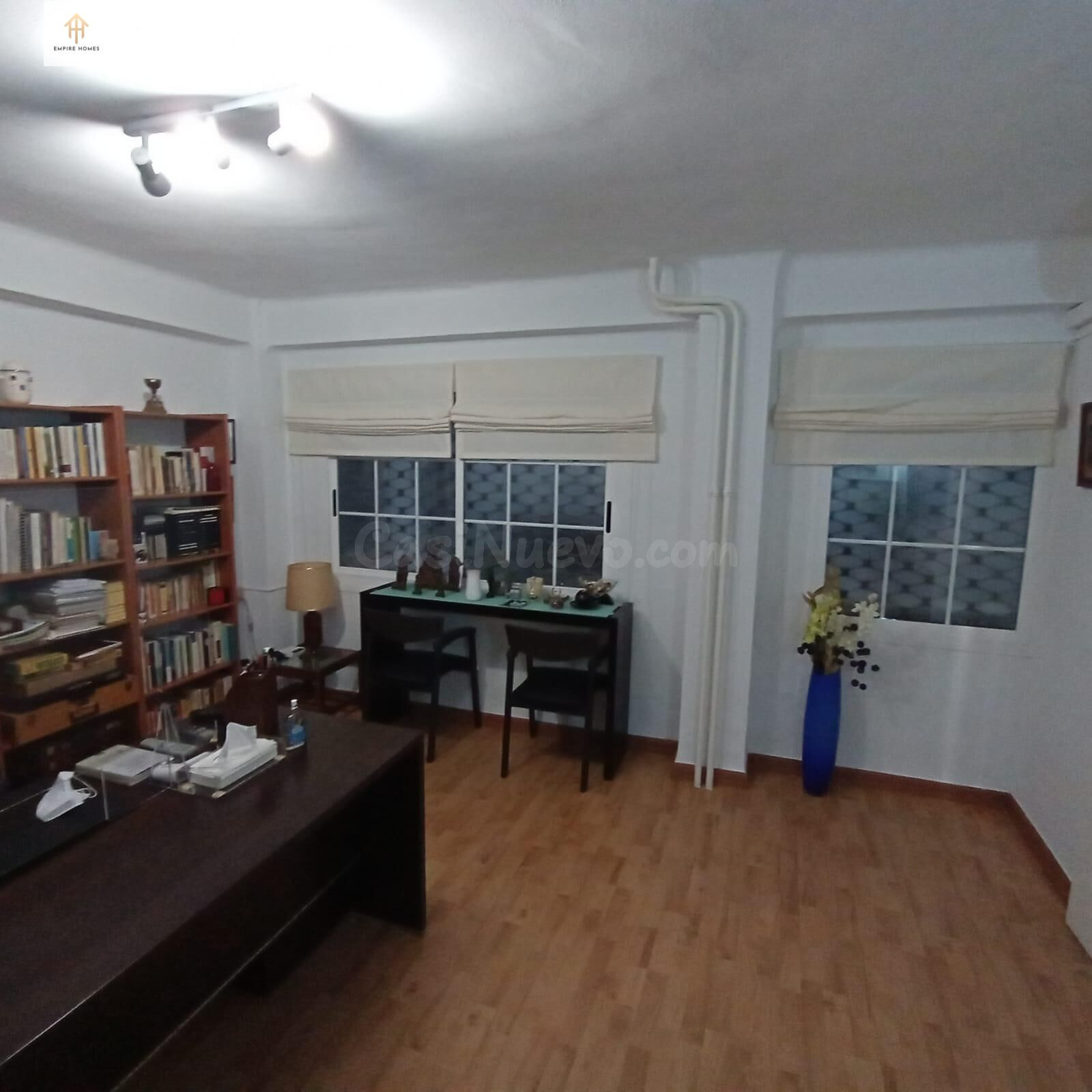 Se VENDE DESPACHO PROFESIONAL en zona CENTRO Cáceres