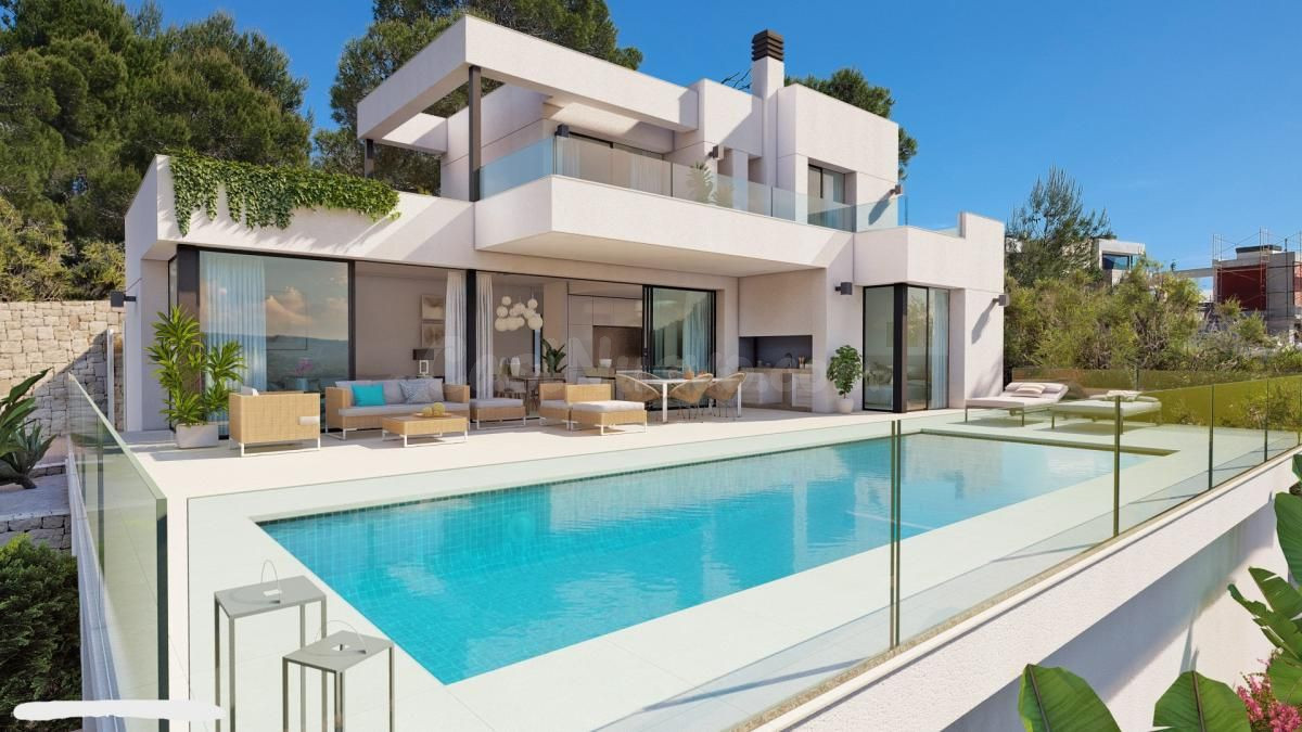 Obra Nueva: Villa moderna con vistas abiertas a las montañas