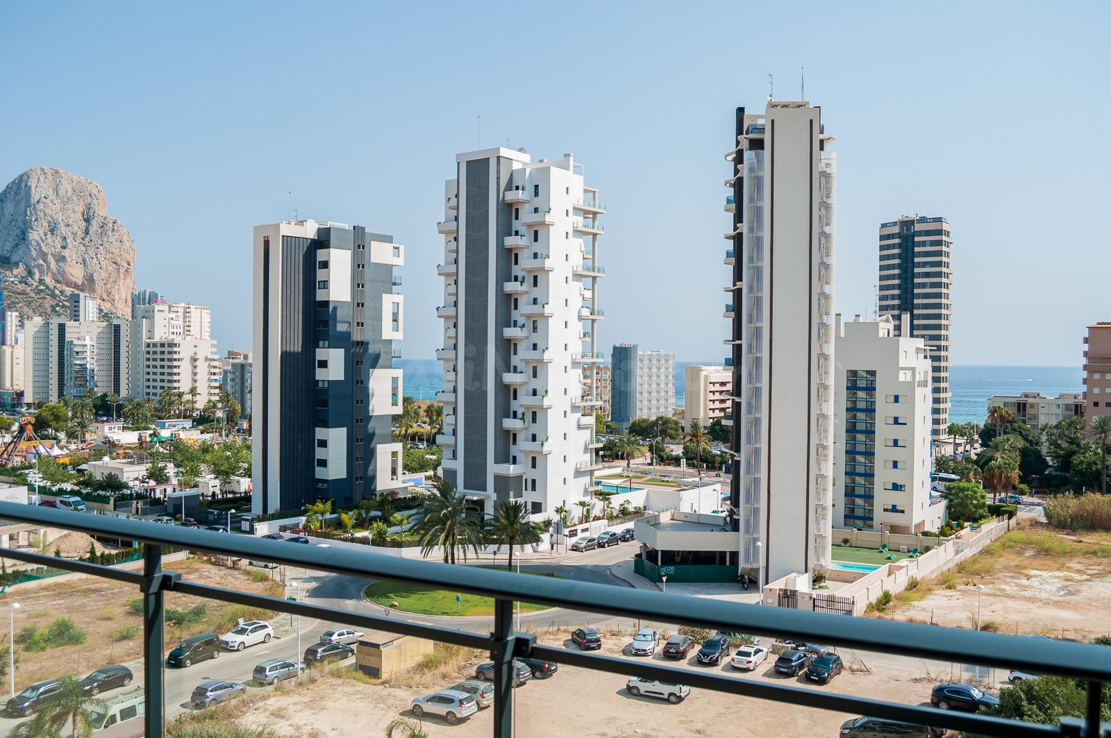 Apartamento Dúplex de Lujo con Vista al Mar en Calpe - foto 2
