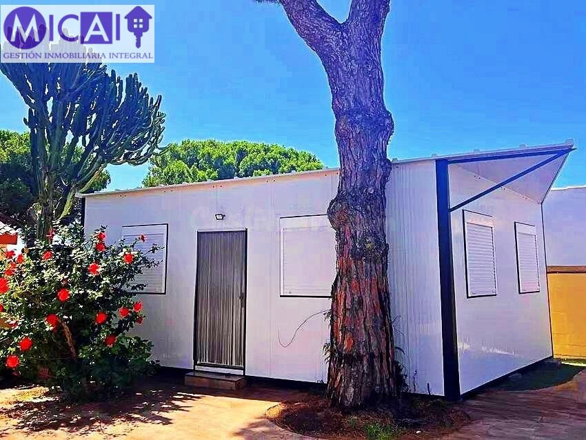 En venta, magnífico chalet en Chiclana. - foto 4